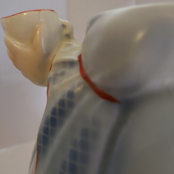 Old E R Erphila Germany lady teapot/pitcher. - Picture 15 of 15